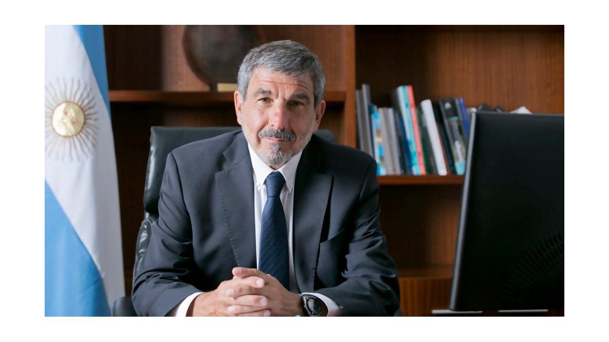 ROBERTO SALVAREZZA: "LA CIENCIA TIENE RECONOCIMIENTO Y HA LLEGADO A TODOS LOS LUGARES"