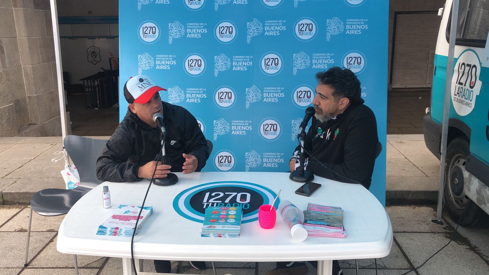 “BICHO” GÓMEZ Y SU COMPAÑÍA DE TEATRO PRESENTAN “ENTRENTENERTE”