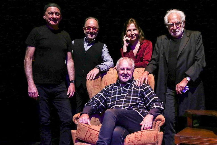 PACHO O'DONNELL:  “POCOS LE HAN CANTADO AL AMOR COMO BENEDETTI”