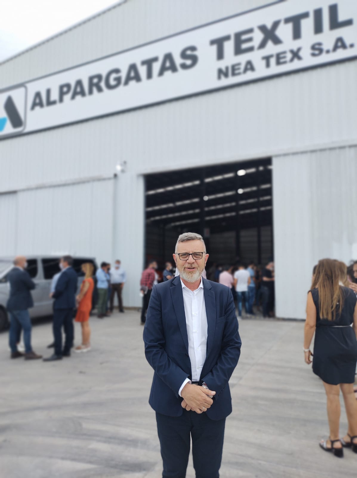 FUE INAUGURADO UN NUEVO CENTRO DE DISTRIBUCIÓN DE ALPARGATAS TEXTIL