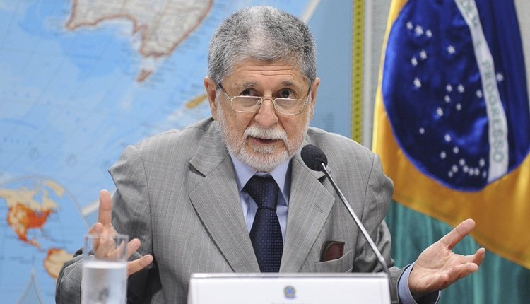 CELSO AMORIM: "EL OBJETIVO DE BOLSONARO ES HACER UNA DEMOSTRACIÓN DE FUERZA"