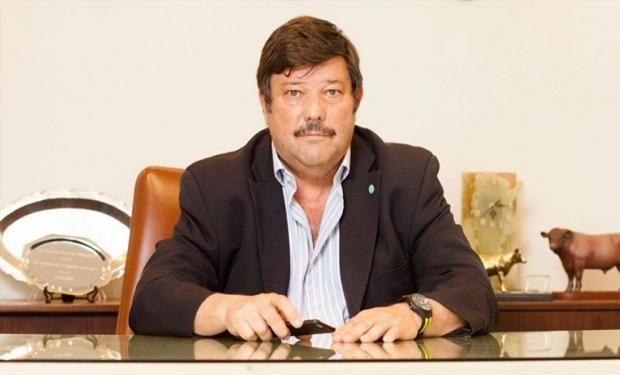 REUNIÓN DEL GOBIERNO CON LA MESA DE CARNES POR EL PLAN GANADERO