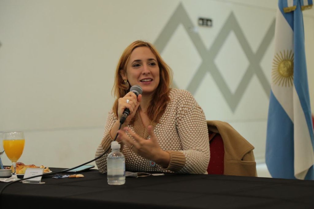 RUIZ MALEC: “NINGUNA RESPUESTA PUEDE VENIR POR EL LADO DEL DESPIDO”