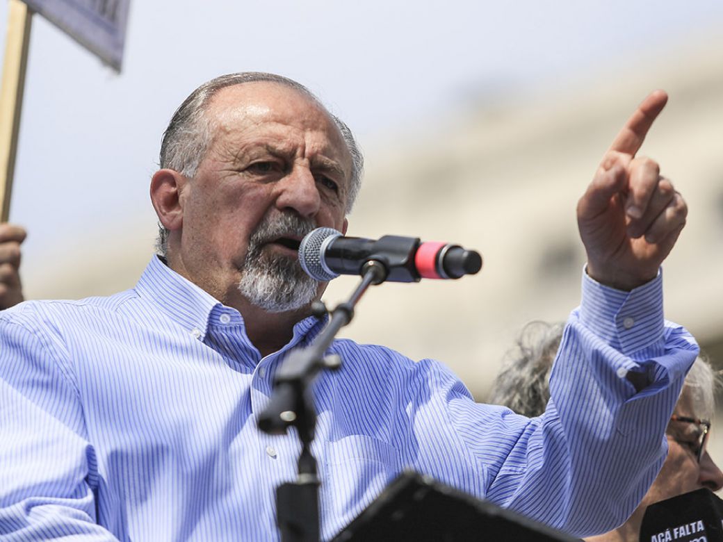 "EL MOVIMIENTO SINDICAL TIENE QUE JUGAR TODAS LAS CARTAS AL ÉXITO DEL FRENTE DE TODOS”.