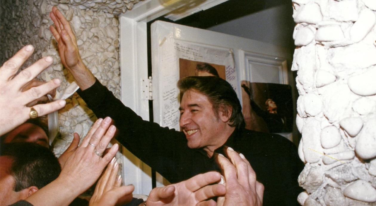 GRACIELA GUIÑAZÚ: "SANDRO RECONOCÍA SUS RAÍCES Y LAS HONRABA"