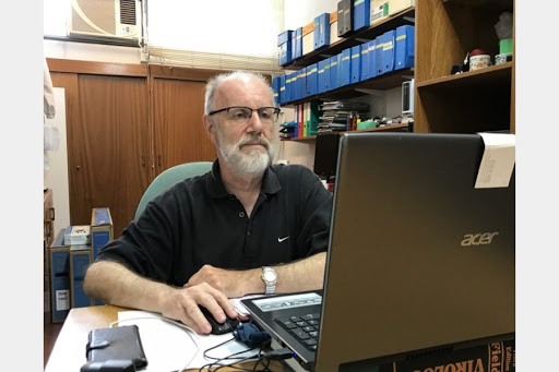 ROMANOWSKI DIJO QUE "CUANTO MÁS SE PROPAGA EL VIRUS MÁS SE DESARROLLA"