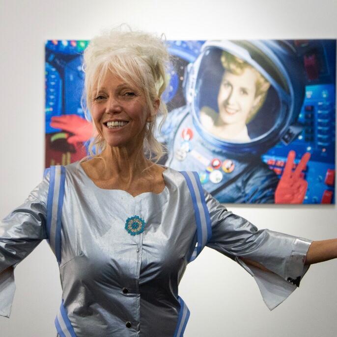 MARINA OLMI: “TUVE UN CHISPAZO DE ILUMINACIÓN AL HACER UNA EVITA VIVA, SANA Y ALEGRE”